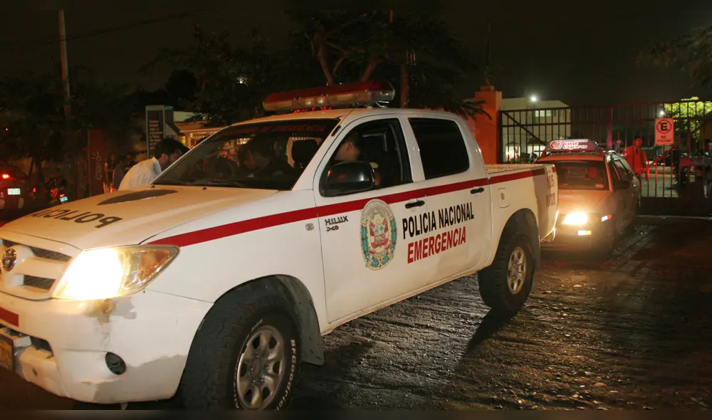 Policía llegó al lugar de la balacera para iniciar las investigación. Policía llegó al lugar de la balacera para iniciar las investigación.