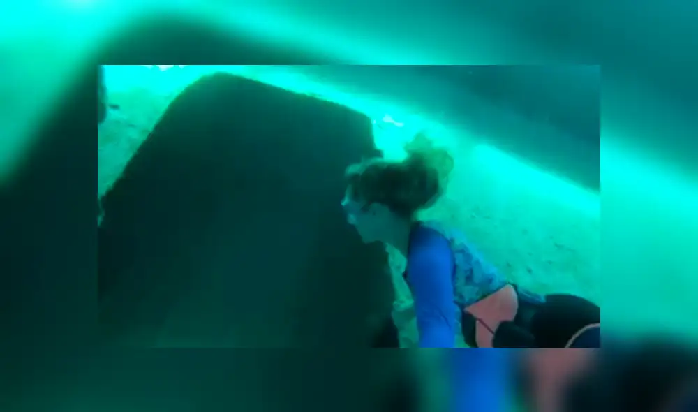 Facebook viral: buceadora se topa con misterioso vestigio abandonado en el fondo del océano [VIDEO]