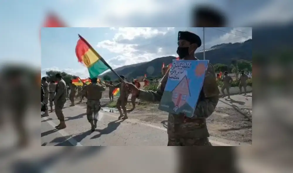 Desliza la imagen de Facebook para verlas todas. Desliza la imagen de Facebook para verlas todas.