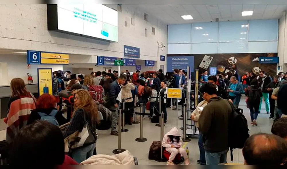 En aeropuerto de Arequipa cancelaron tres vuelos debido al mal clima En aeropuerto de Arequipa cancelaron tres vuelos debido al mal clima