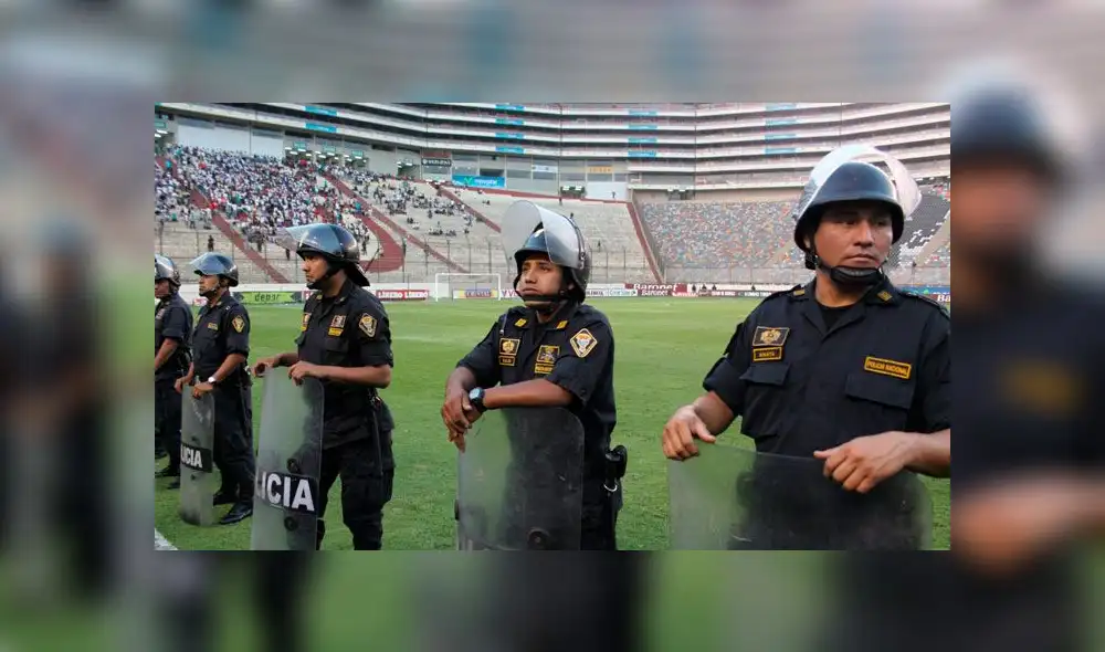 PNP resguardará el estadio Monumental y otros cinco eventos este sábado 23 de noviembre. Créditos: Libero. PNP resguardará el estadio Monumental y otros cinco eventos este sábado 23 de noviembre. Créditos: Libero.