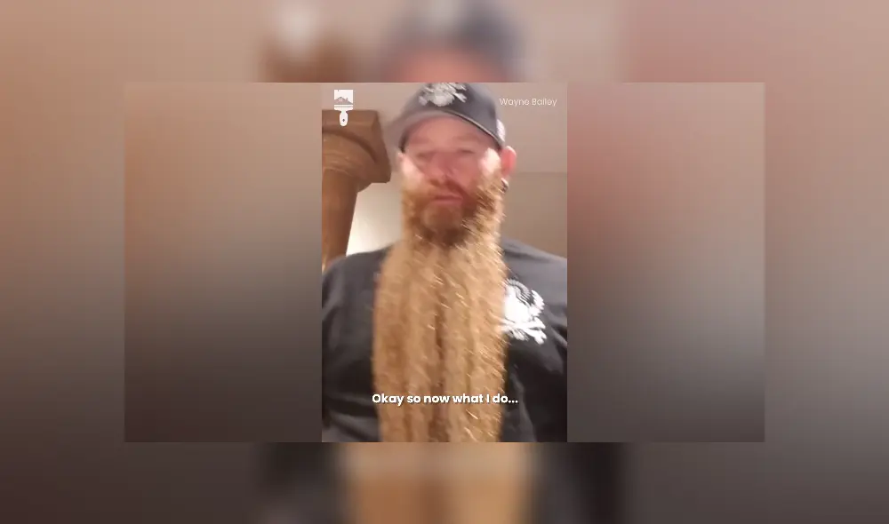 Desliza hacia la izquierda para ver el truco secreto de un hombre para ocultar su enorme barba. Viral de YouTube.