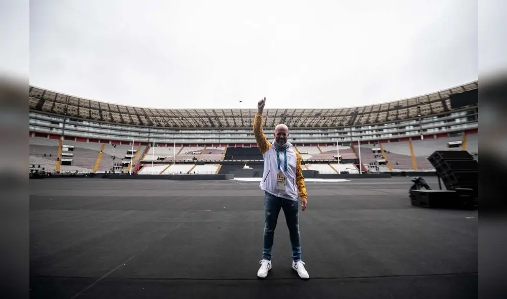 En el Estadio Nacional, horas antes de la clausura