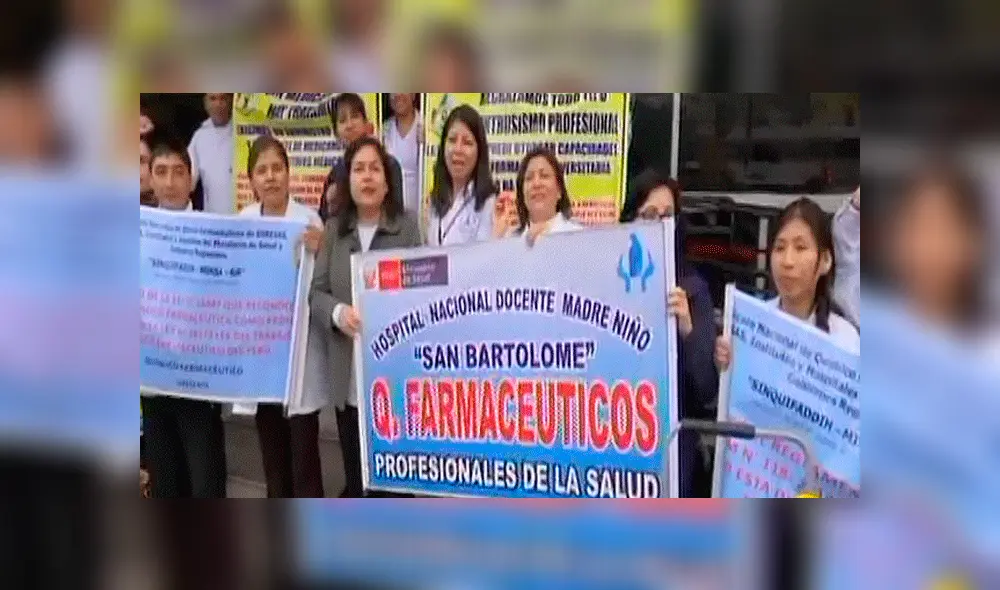 Químicos farmacéuticos acatan paro nacional de 48 horas [VIDEO]
