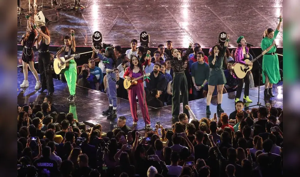 Julieta Venegas presentó el tema "Mujeres" en los Spotify Awards 2020. (Foto: AFP)