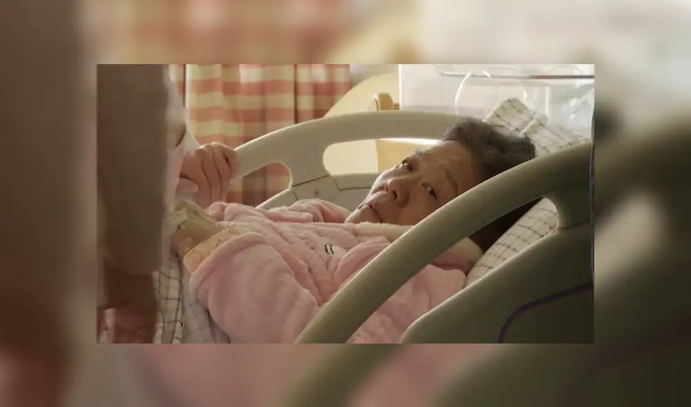 Mujer embarazada de 67 años desafía a la ciencia y da a luz a un bebé Mujer embarazada de 67 años desafía a la ciencia y da a luz a un bebé