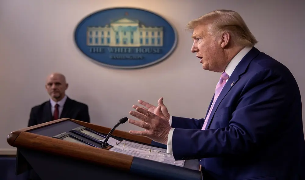 Donald John Trump es el 45.º presidente de los Estados Unidos. Donald John Trump es el 45.º presidente de los Estados Unidos.