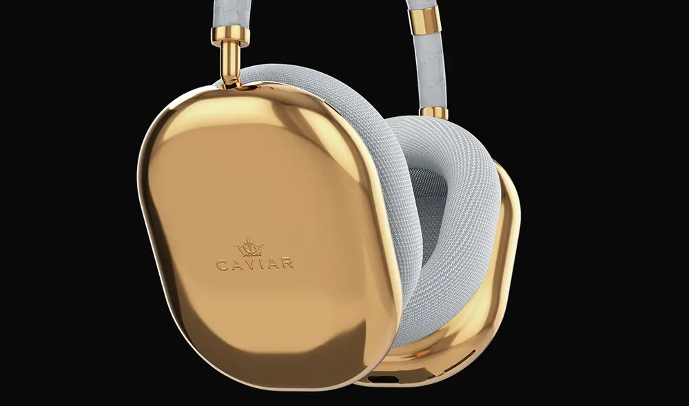 Cada auricular está bañado en oro de 18 quilates. Foto: Caviar
