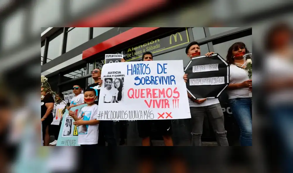 Realizaron plantón en McDonald’s de Miraflores para exigir justicia por muerte de jóvenes trabajadores
