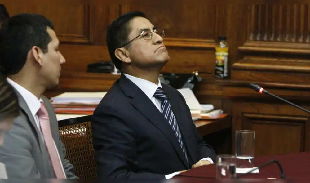 César Hinostroza: peruanos piden su extradición desde Consulado en Madrid