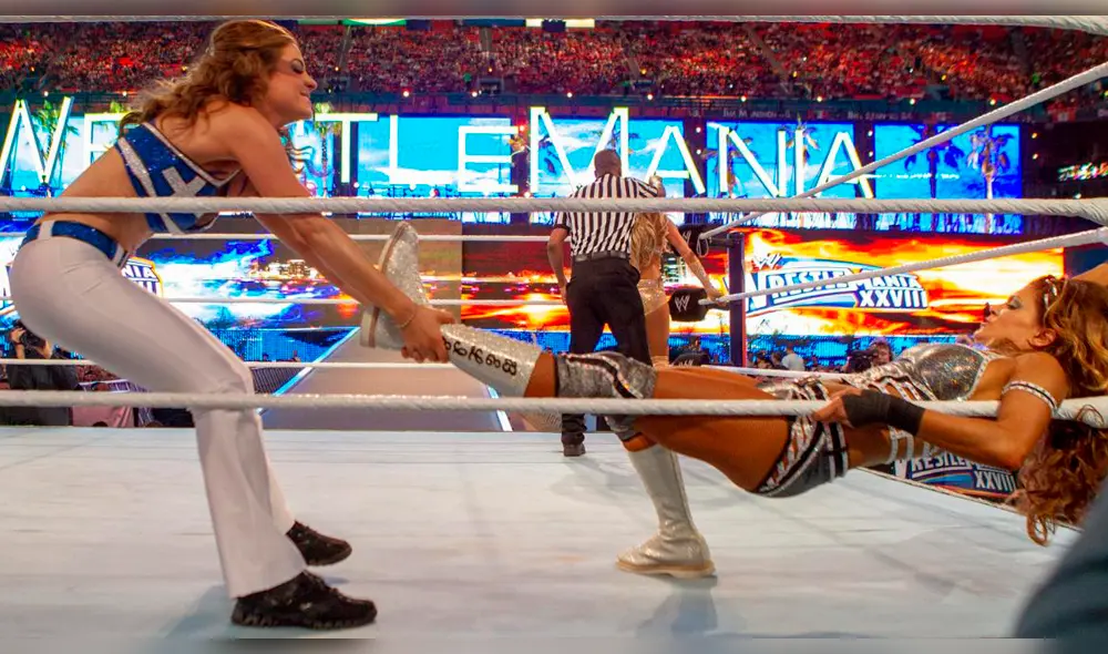 WWE: 10 celebridades que han luchado en Wrestlemania [FOTOS]