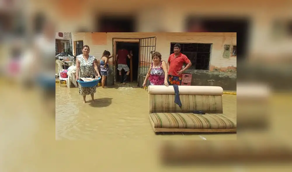 Piura: viviendas de Castilla continúan inundadas tras desborde del río