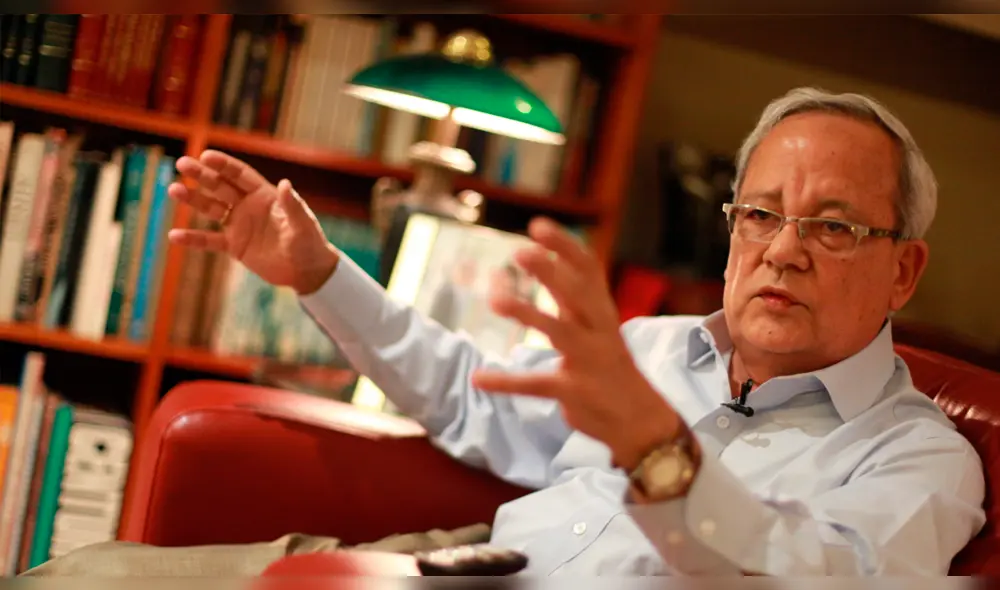 Cesar Hildebrandt: “La vacancia es la salida que prepara el hampa fujimorista con lo que queda del Apra" Cesar Hildebrandt: “La vacancia es la salida que prepara el hampa fujimorista con lo que queda del Apra"