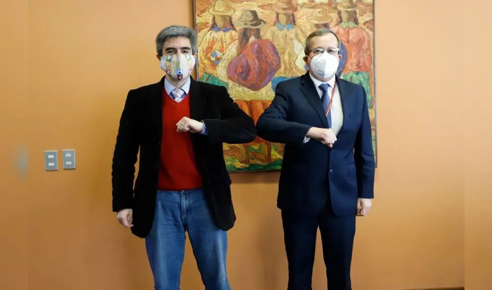 El Ministro de Cultura Alejandro Neyra y el alcalde de Miraflores Luis Molina sostuvieron hoy una reunión de trabajo en la que analizaron temas culturales./ Créditos: Cortesía Municipalidad de Miraflores