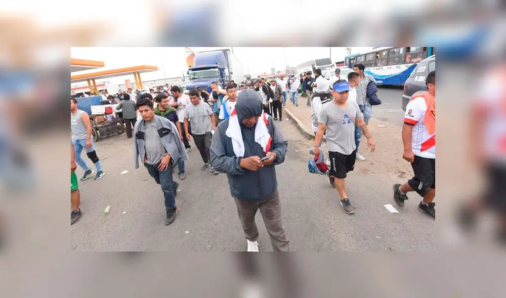 Paro de colectiveros: PNP reporta más de 40 manifestantes detenidos [FOTOS y VIDEO]