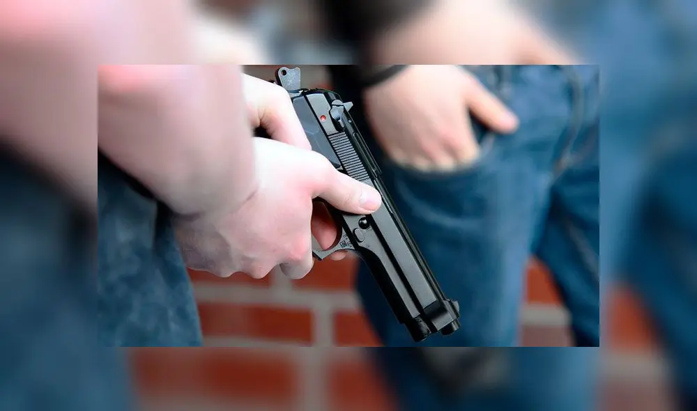 El arma con la que estuvieron jugando quedó decomisada.