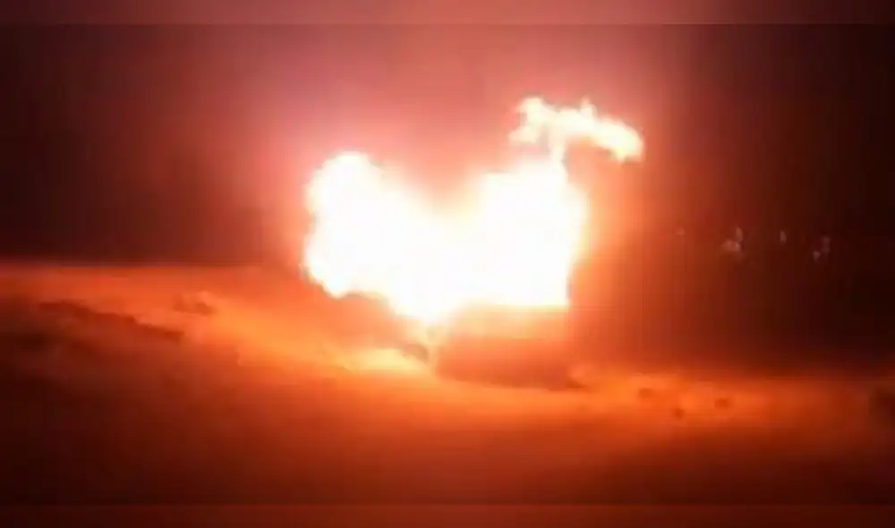 Enardecidos pobladores quemaron vehículo de presuntos delincuentes en Puno [VIDEO]