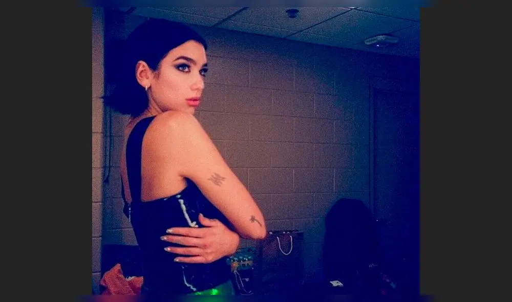 Dua Lipa y su alocada reacción por ganar un gramófono [VIDEOS]