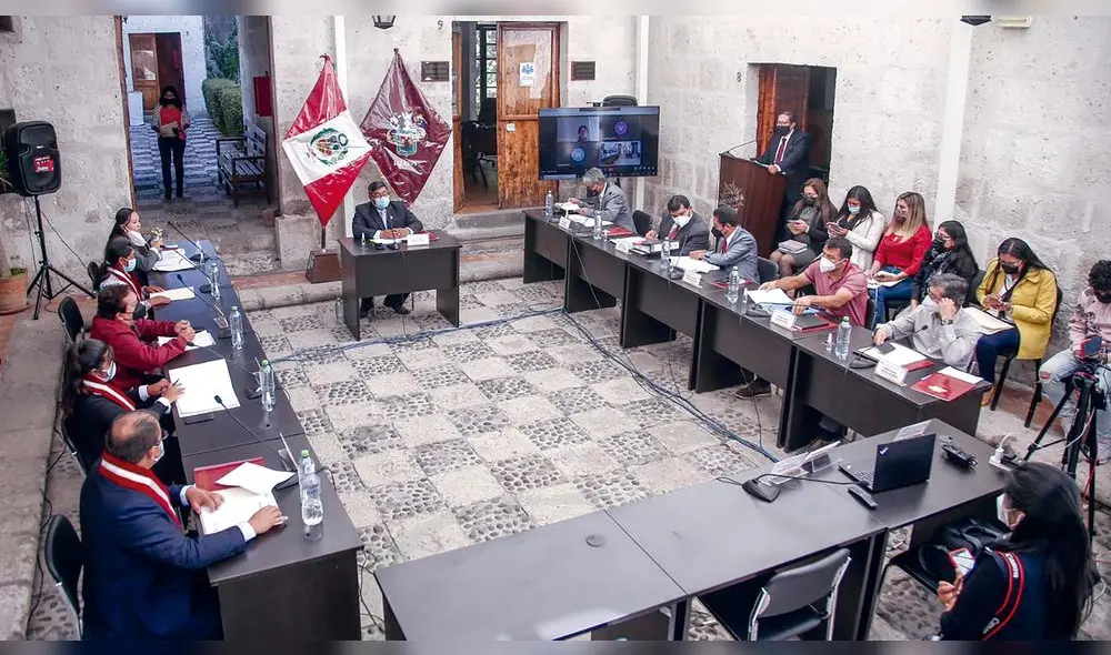 postura. Consejo volverá a debatir mañana Majes II.