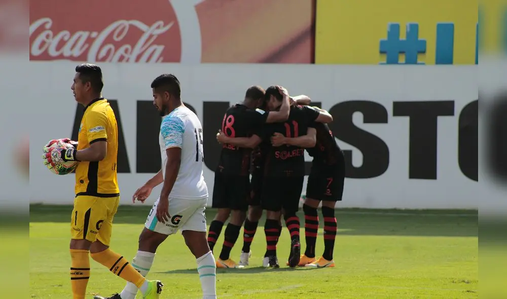 Llacuabamba perdió la categoría profesional ante Melgar (Foto: Liga 1) Llacuabamba perdió la categoría profesional ante Melgar (Foto: Liga 1)
