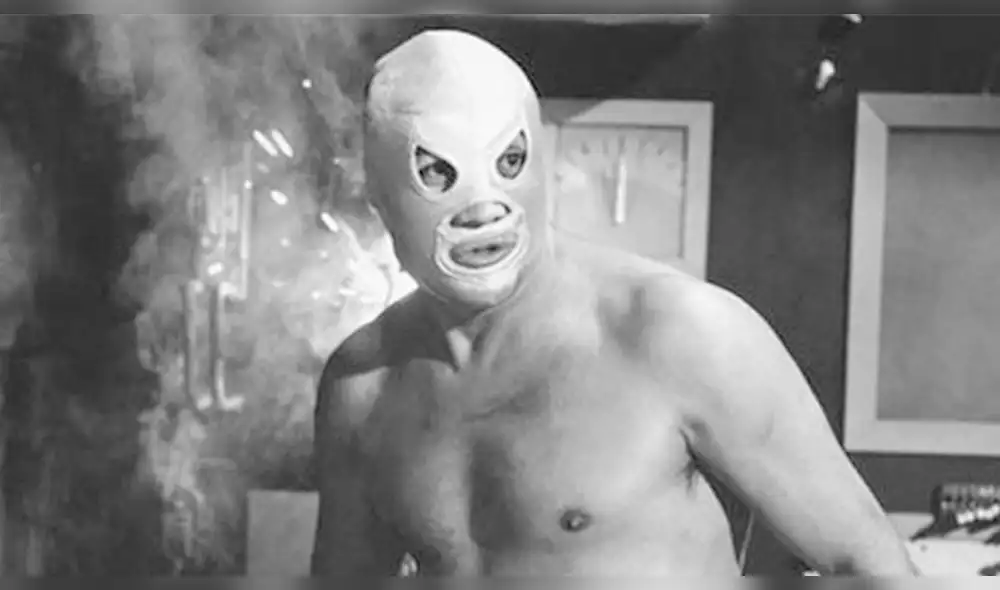 YouTube viral: Video inédito muestra a "El Santo" quitándose la máscara