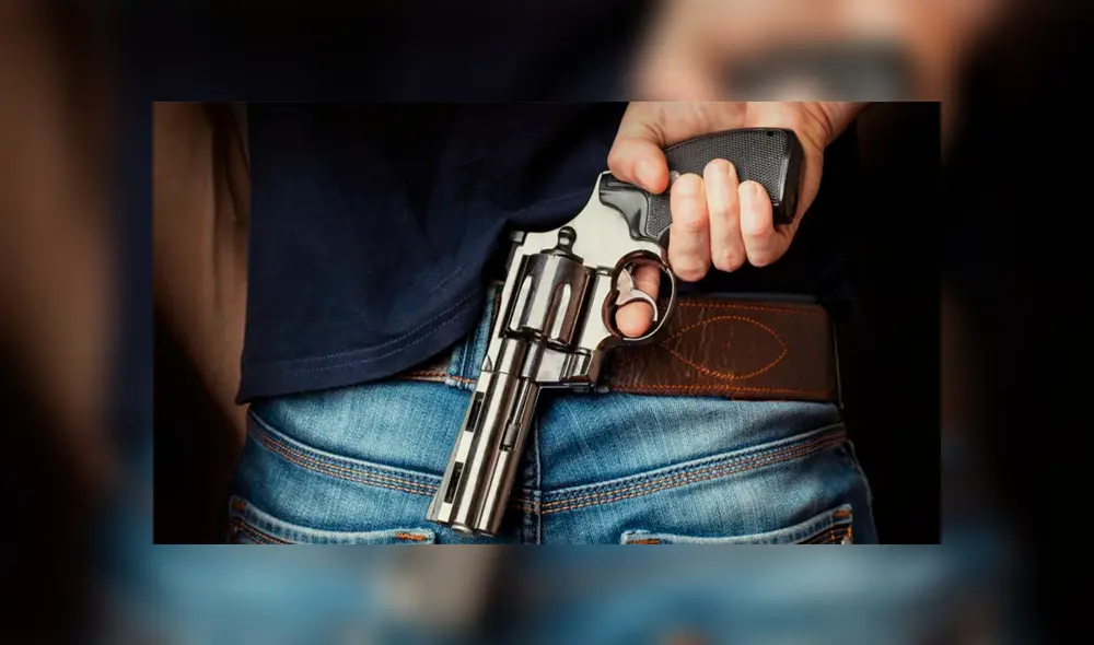 Hombre mata a su pareja en la cama y luego se suicida con la misma arma Hombre mata a su pareja en la cama y luego se suicida con la misma arma