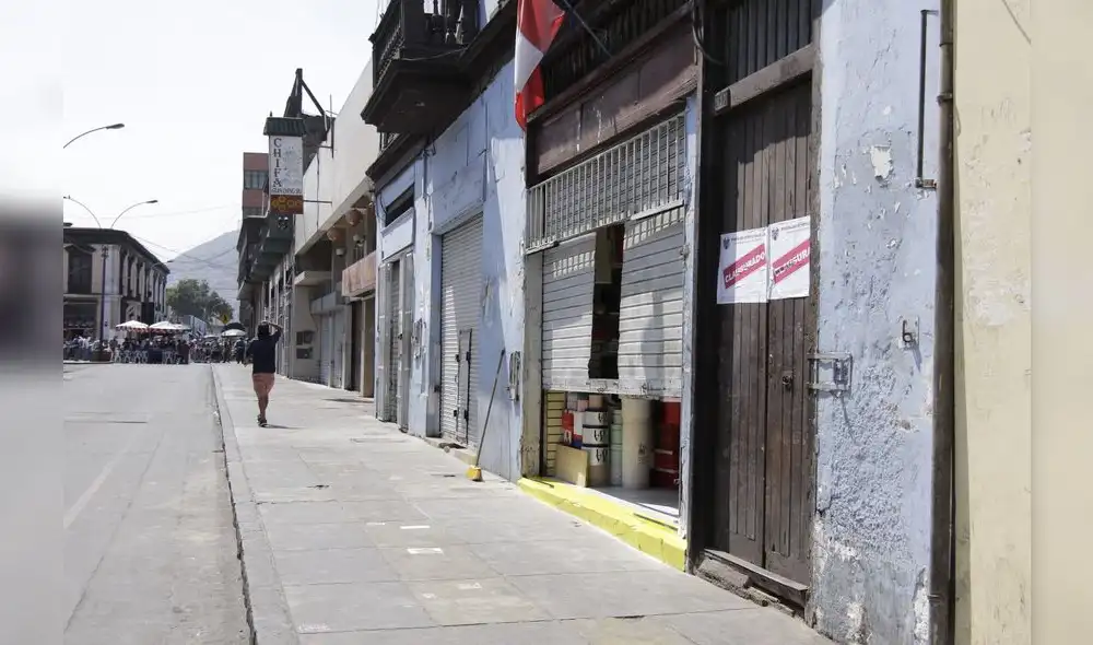Galerías comerciales del ''Barrio Chino'' permanecen clausuradas. [FOTO]