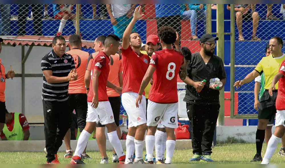 Juan Aurich adelantó viaje como estrategia