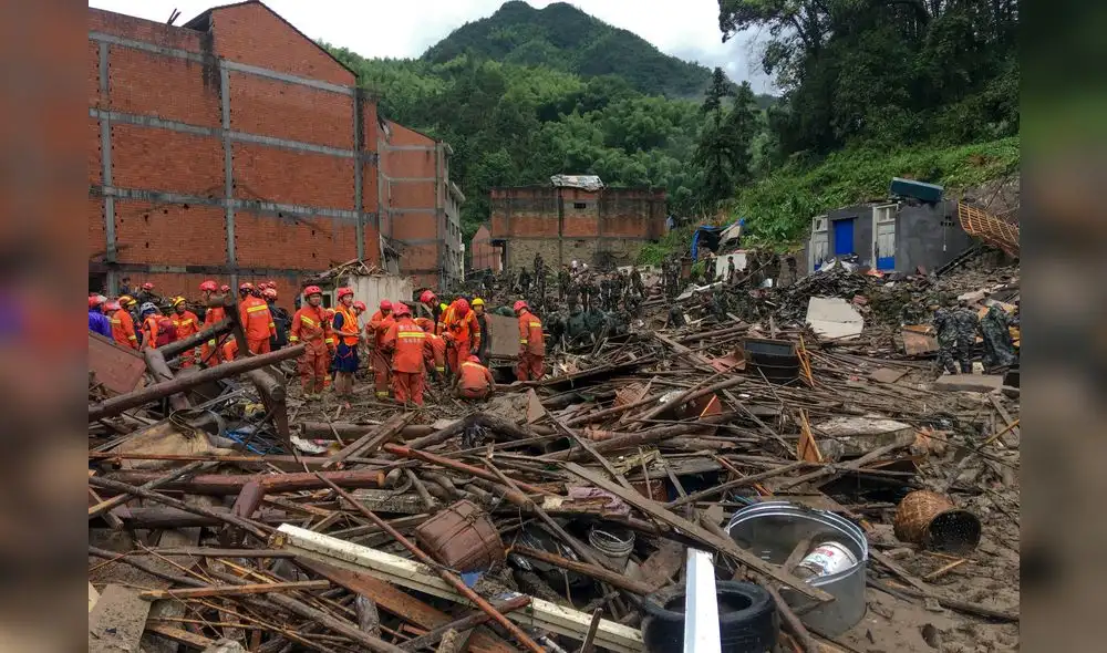 El tifón Lekima causa al menos 18 muertos y 14 desaparecidos en China. Foto: AFP. El tifón Lekima causa al menos 18 muertos y 14 desaparecidos en China. Foto: AFP.
