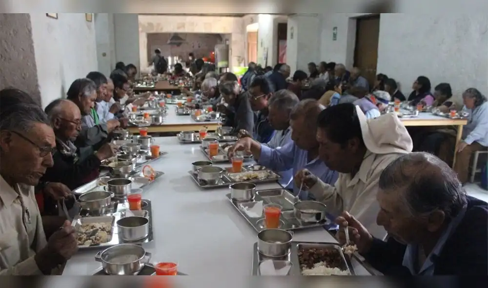 Comedor está a cargo del Arzobispado de Arequipa.