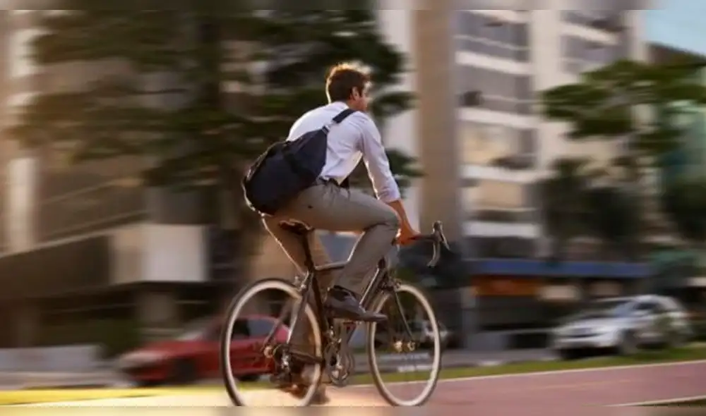 Podrás tener un día libre en tu trabajo si vas en bicicleta 