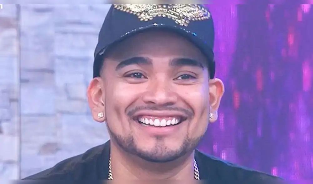 El salsero se "mandó con todo" a la actriz y reveló ser su fan cuando estaba en el colegio El salsero se "mandó con todo" a la actriz y reveló ser su fan cuando estaba en el colegio