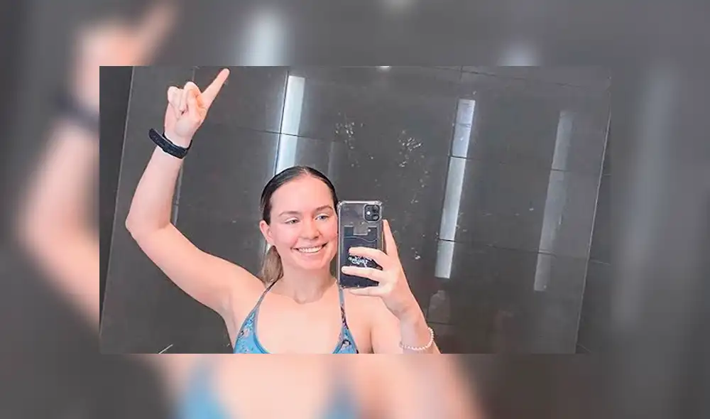 Mujer corrió medio maratón en su habitación durante la cuarentena por COVID-19. Foto: Captura