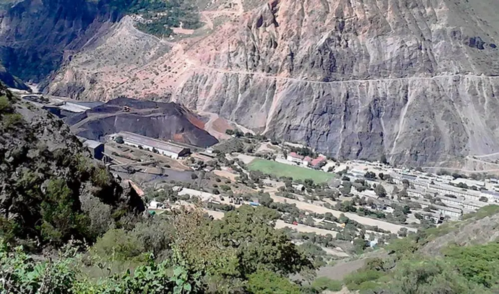 Mina cobriza Mina cobriza