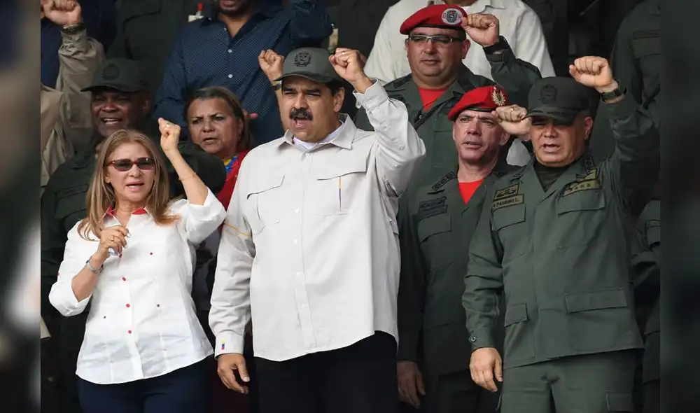 Maduro muestra poderío militar del chavismo en desfile armado de milicia bolivariana [FOTOS]