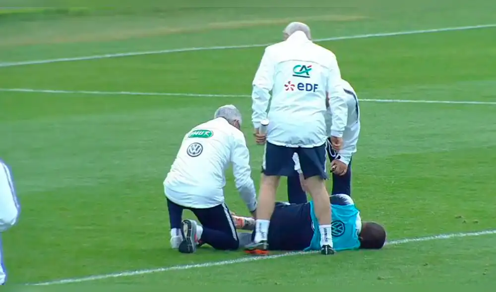 Kylian Mbappé sufrió lesión en el tobillo durante práctica de Francia [VIDEO]