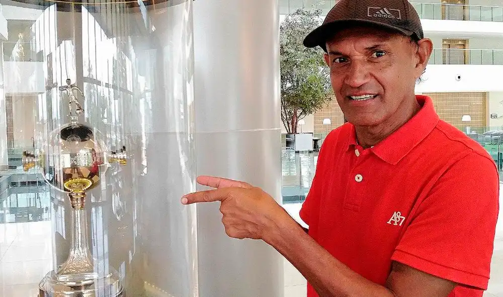 Pedro Garay opinó acerca de la situación que vive Sporting Cristal. Foto: Ovación Pedro Garay opinó acerca de la situación que vive Sporting Cristal. Foto: Ovación