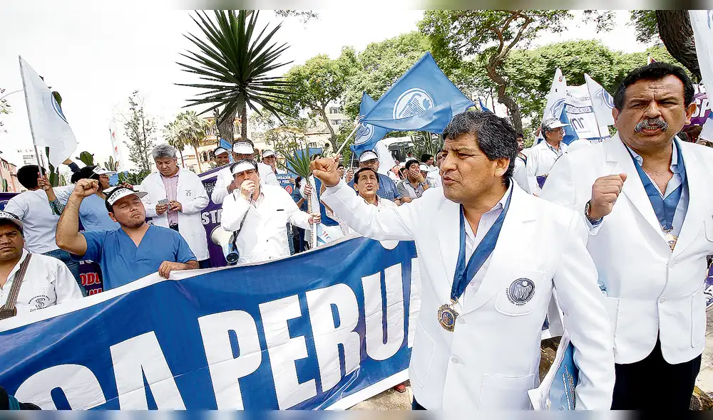 Profesionales de la salud exigen que se aumente el presupuesto para el sector Profesionales de la salud exigen que se aumente el presupuesto para el sector