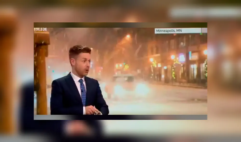 Vía YouTube. Meteorólogo de BBC estaba anunciando el reporte del clima para una ciudad de Estados Unidos, cuando su reloj inteligente se activó y desmintió su pronóstico