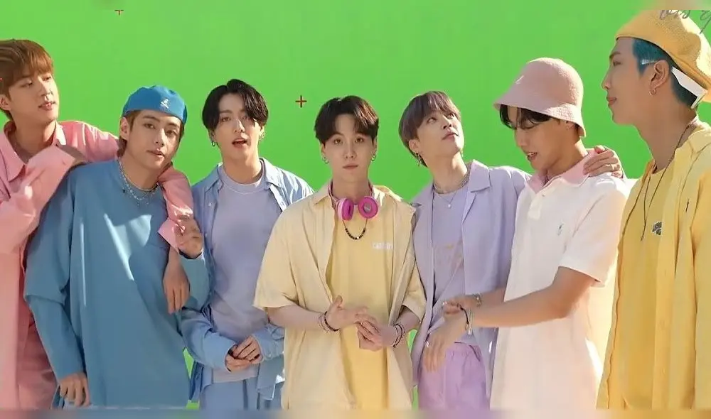 Desliza para ver más imágenes del MV "Dynamite" de BTS (RM, Jin, Jimin, Suga, J-Hope, Taehyung y Jungkook). Créditos: Big Hit