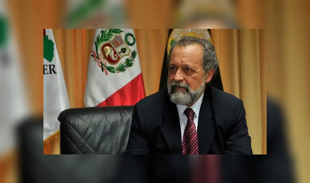 Viceministro Ricardo Valdés también presentó su carta de renuncia