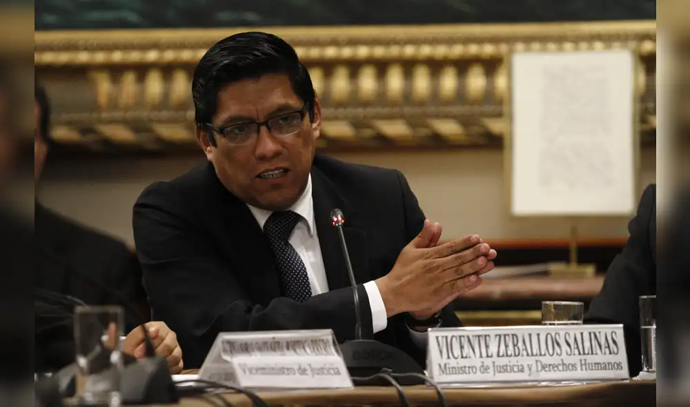 Vicente Zeballos advierte posible “persecución política” del Congreso contra Vizcarra Vicente Zeballos advierte posible “persecución política” del Congreso contra Vizcarra