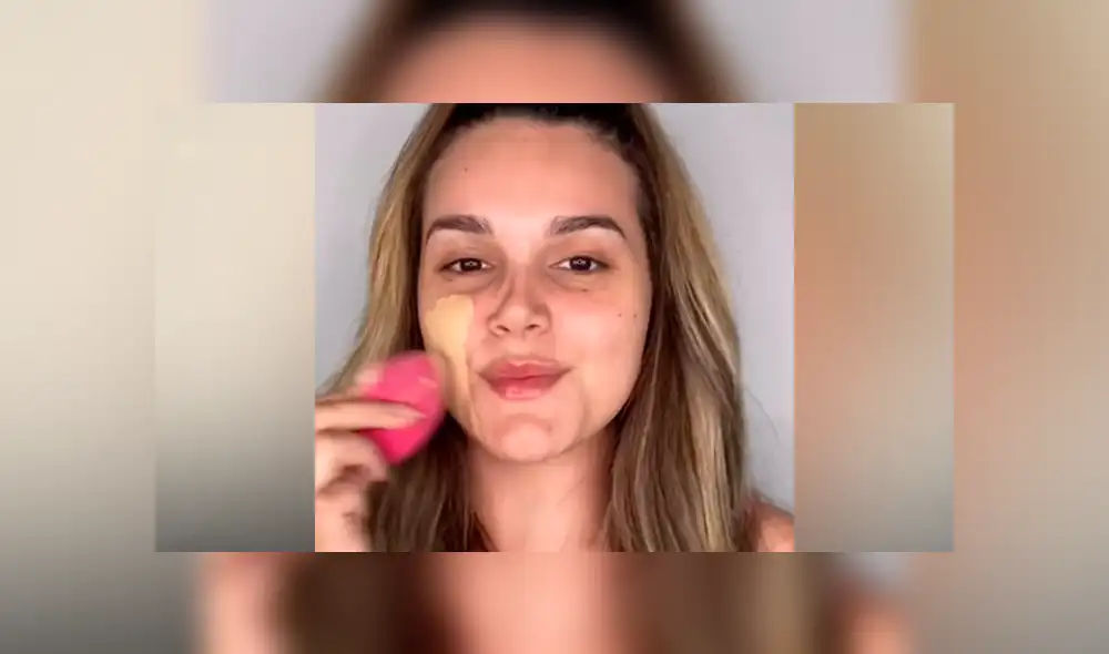 Desliza hacia la izquierda para ver la radical transformación de una mujer con maquillaje que se volvió viral en YouTube. Desliza hacia la izquierda para ver la radical transformación de una mujer con maquillaje que se volvió viral en YouTube.