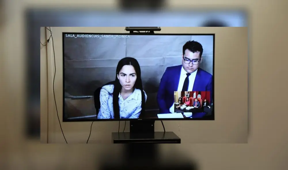 Melisa González Gagliuffi y su abogado participando en audiencia de apelación desde la sala del penal Santa Mónica. (Foto: Corte Superior de Justicia de Lima)