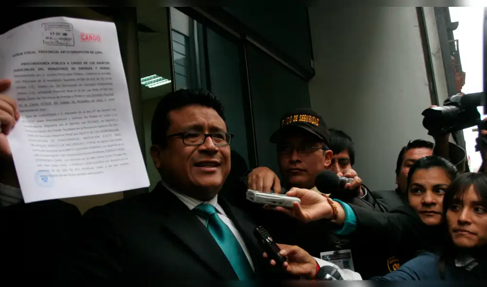 Abogado de Alan García demandará por difamación al congresista Richard Arce Abogado de Alan García demandará por difamación al congresista Richard Arce