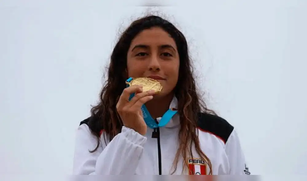 Lima 2019: Daniella Rosas medalla de oro en surf.