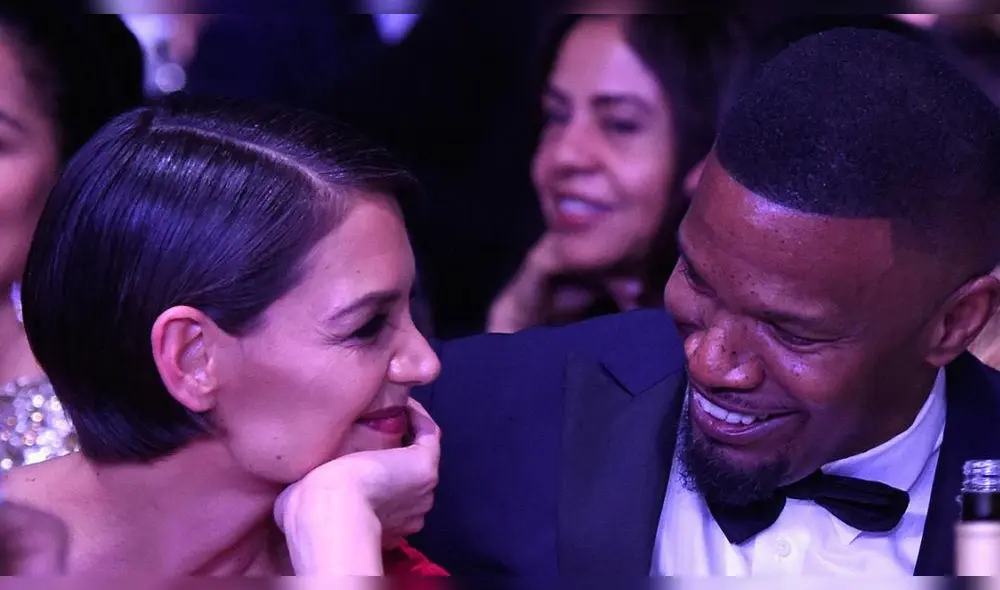 ¿Jamie Foxx engañó a Katie Holmes? Actor es captado con joven mujer en night club