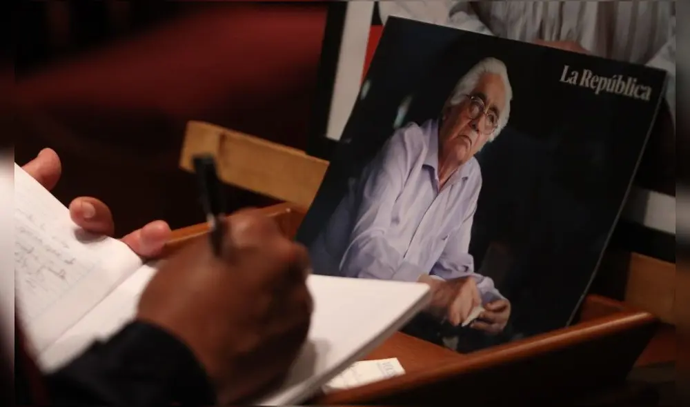 Los Inocentes y En Octubre no hay milagros son consideradas clave para la literatura peruana contemporánea. Foto: La República.