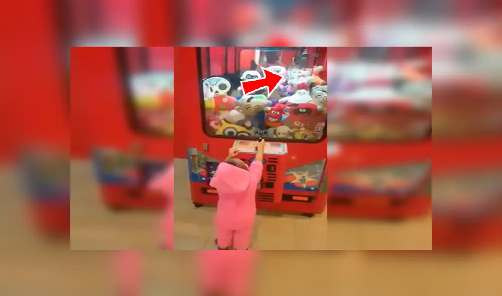 Facebook viral: Niña enseña ‘truco’ infalible para ganar en máquina de peluches 