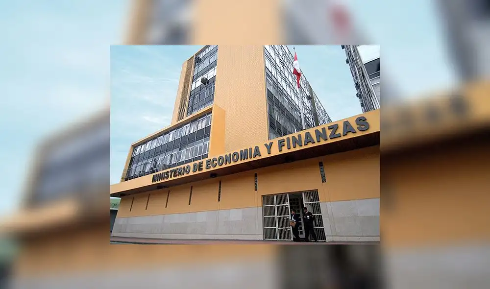 Ley de Presupuesto incorpora bono extraordinario para estatales entre 300 a 3.000 soles